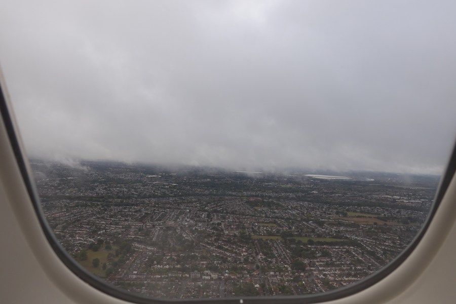 005 Flying in
